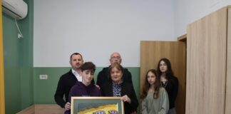 Un gest de suflet și artă pentru vârstnicii din Vidra