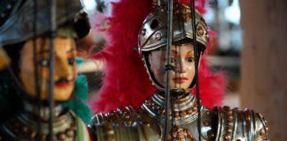 PUPI VIDEODROME – Teatrul de păpuși sicilian, la Piscu