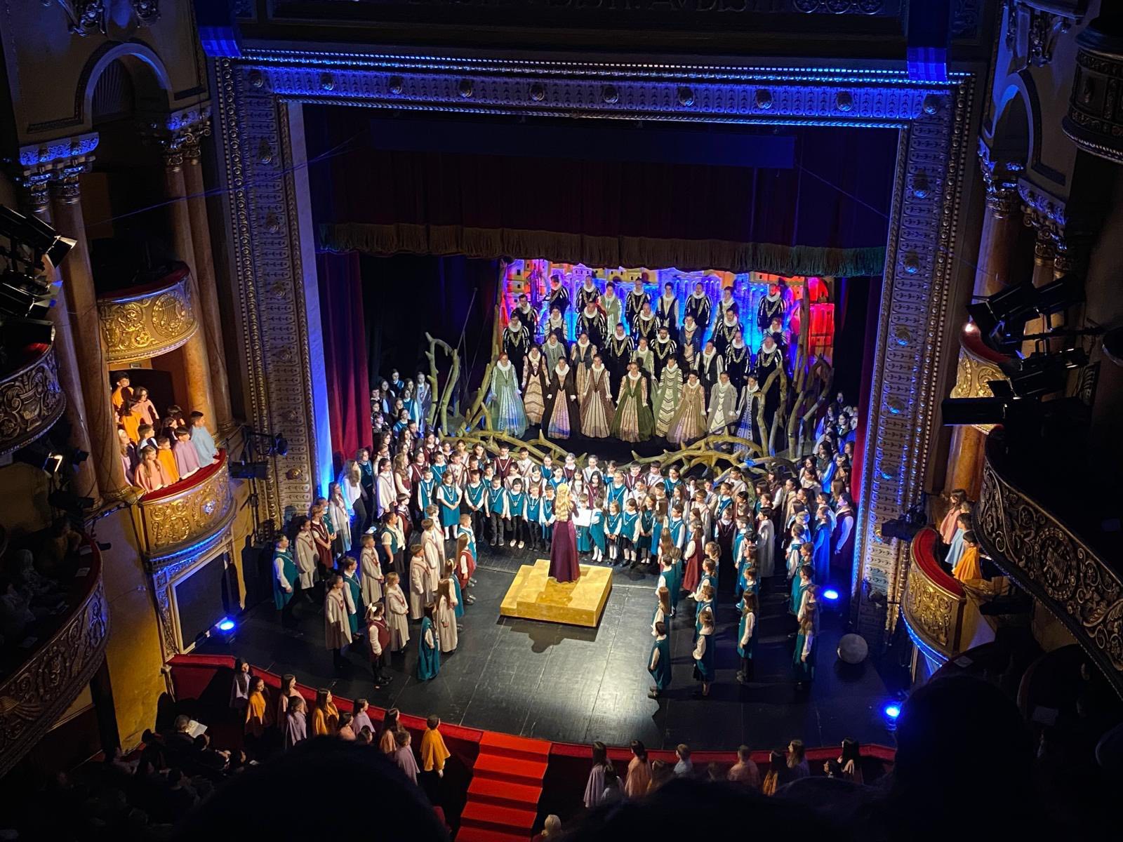 497738259_1257346516396650_7307383181050488162_n