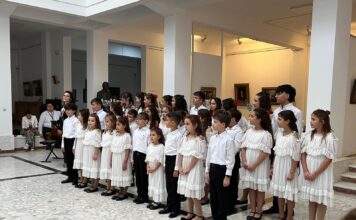 „A doua familie” la Gala de Premiere a Festivalului de Muzică Ușoară „Vocea Armoniei”